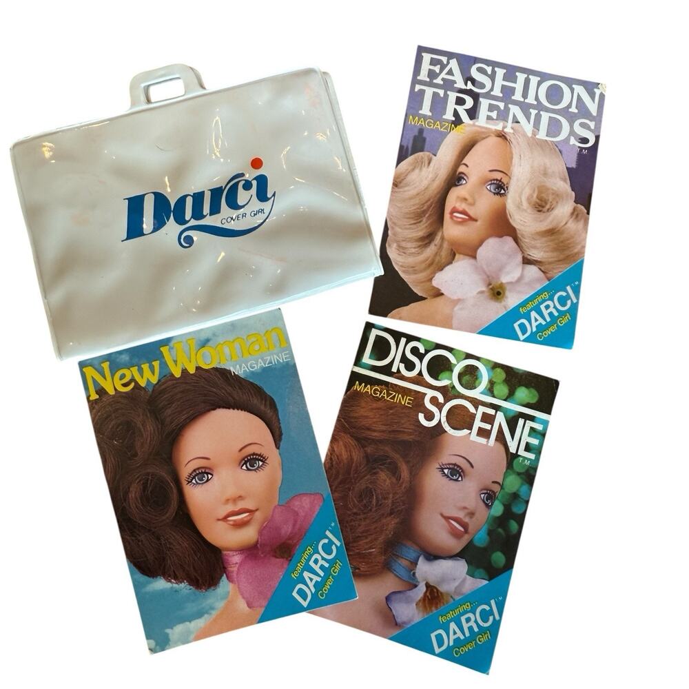 Vintage 1979 Kenner Darci Cover Girl Doll Vinyl Portfolio 3 Magazine Cover Cards